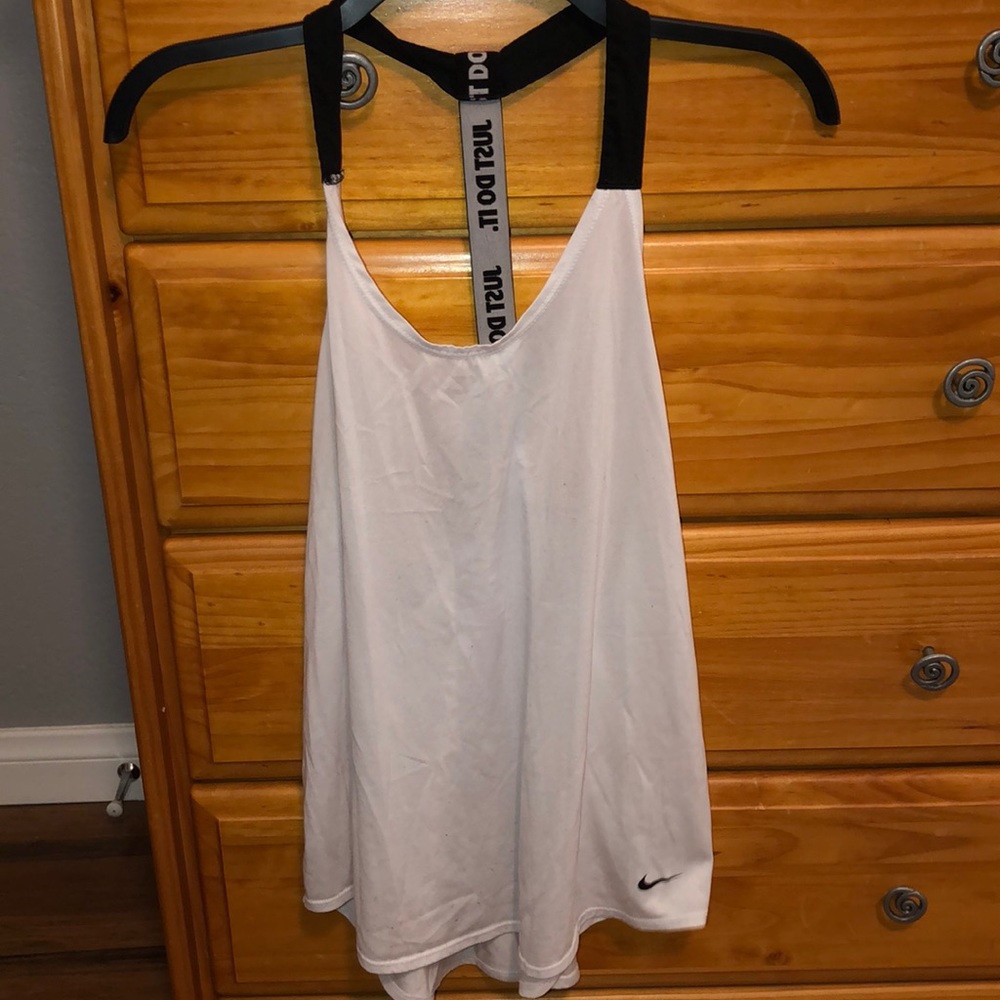 Nike workout tank